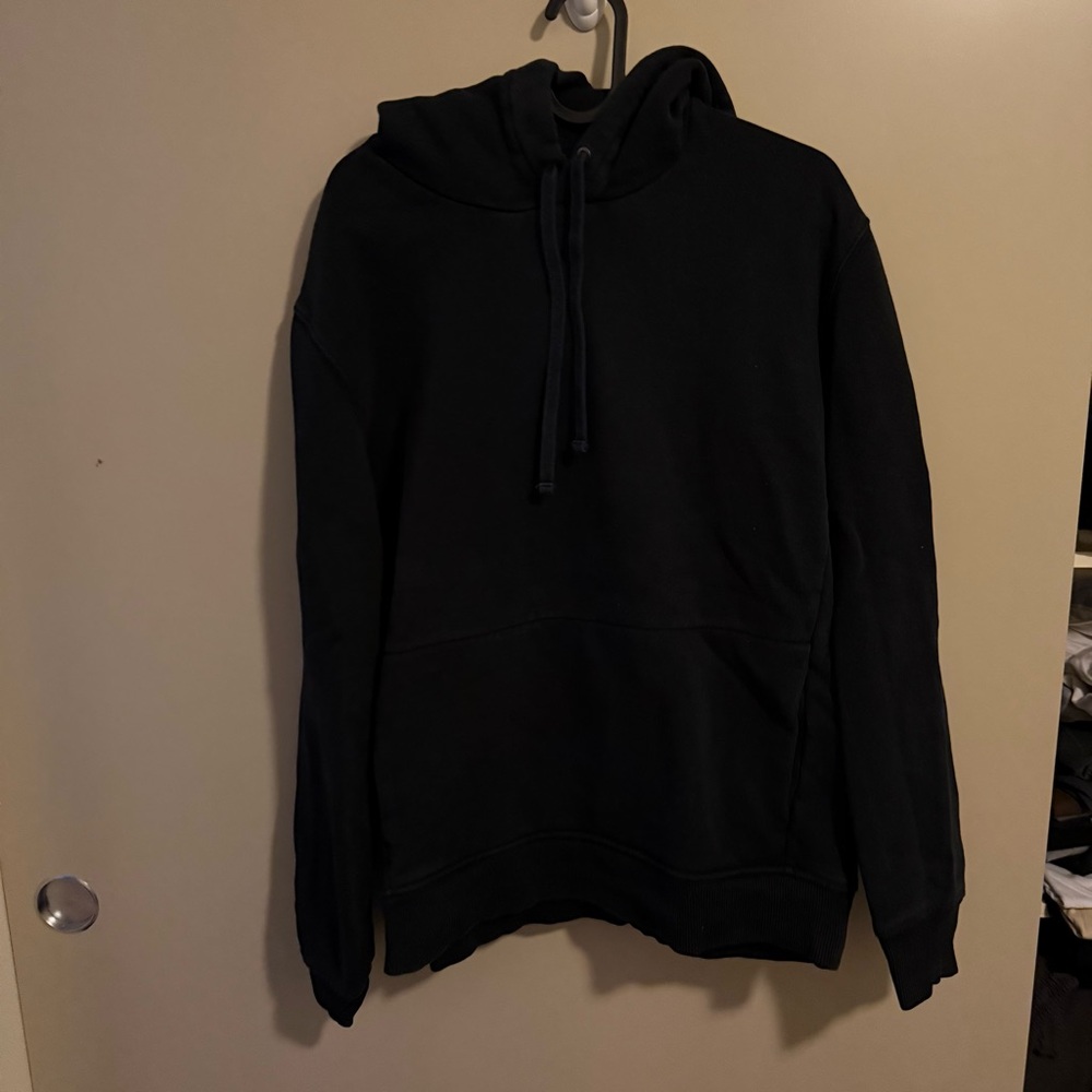 Everlane Men's Black Hoodie